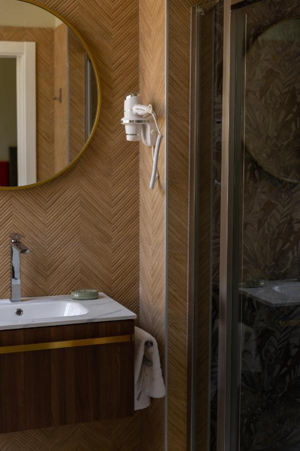 Palazzo Murat Luxury Rooms Arienzo Esterno foto