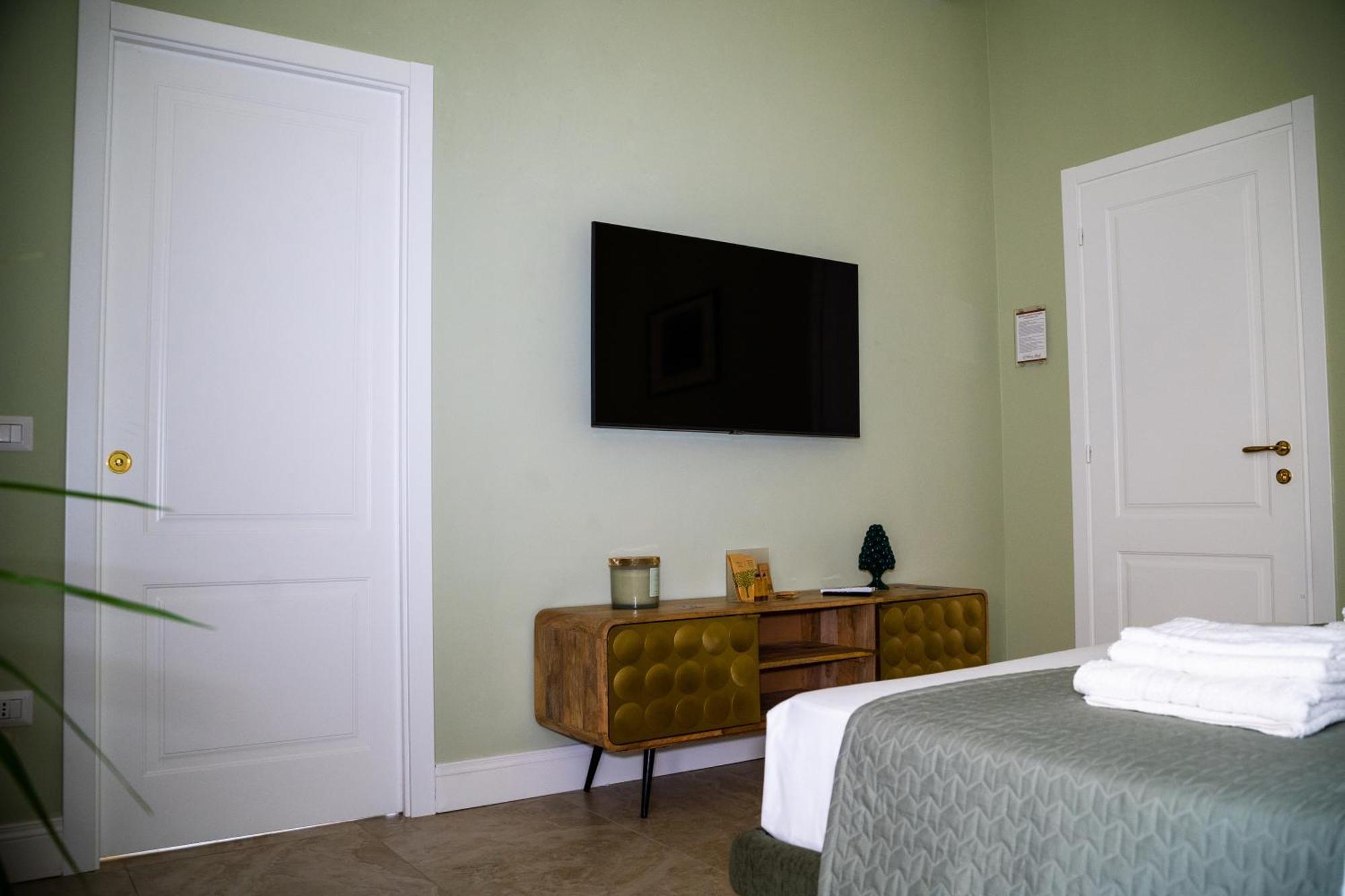 Palazzo Murat Luxury Rooms Arienzo Esterno foto