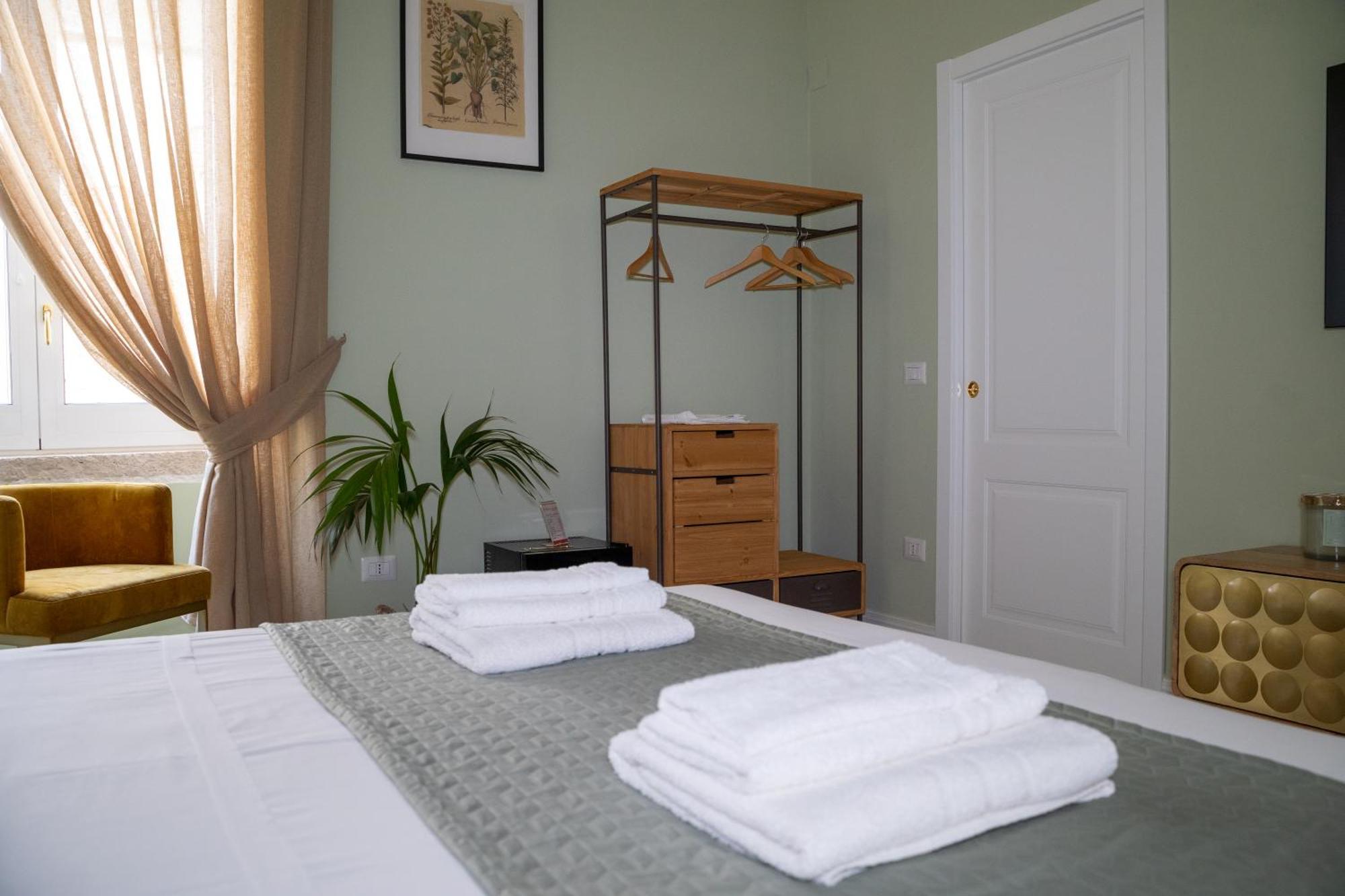 Palazzo Murat Luxury Rooms Arienzo Esterno foto